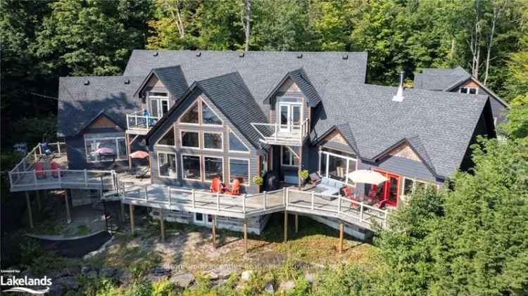 Luxury Lake Joseph Cottage: Breathtaking Views & Waterfront Paradise