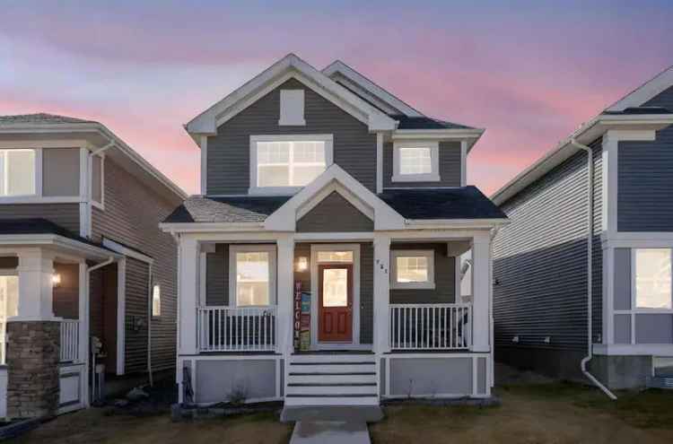 Family Home in River Heights Cochrane 3 1 Bedroom Detached Garage