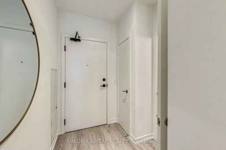 Condo For Sale in Hamilton, Ontario