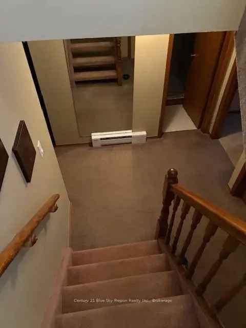 House For Sale in Oshawa, Ontario