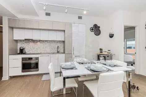 1 room apartment of 91 m² in Montreal