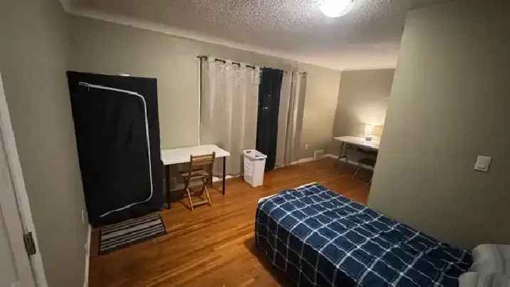 Room for rent near University of Alberta