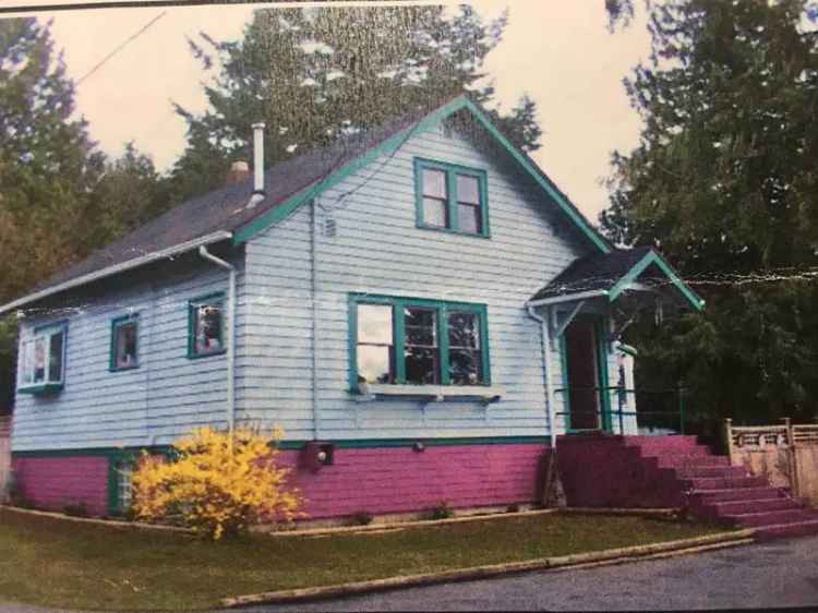 Coquitlam West House for Sale 3 Bed 1 Bath Huge Lot