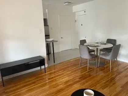 1 room apartment of 58 m² in Montreal