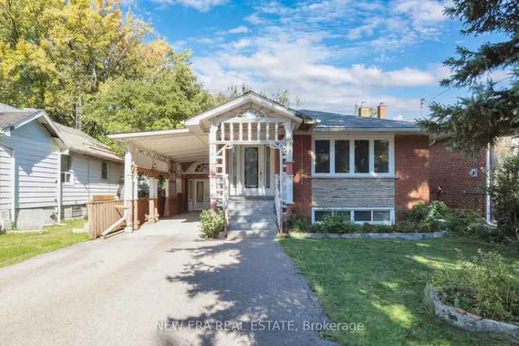 House For Sale in Mississauga, Ontario