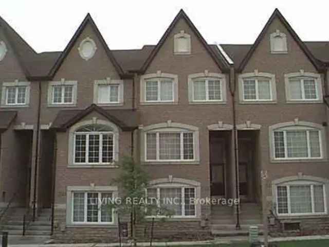 Townhouse For Rent in Markham, Ontario