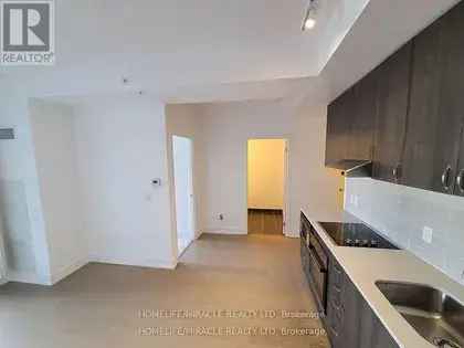 1 room apartment of 467 m² in Toronto