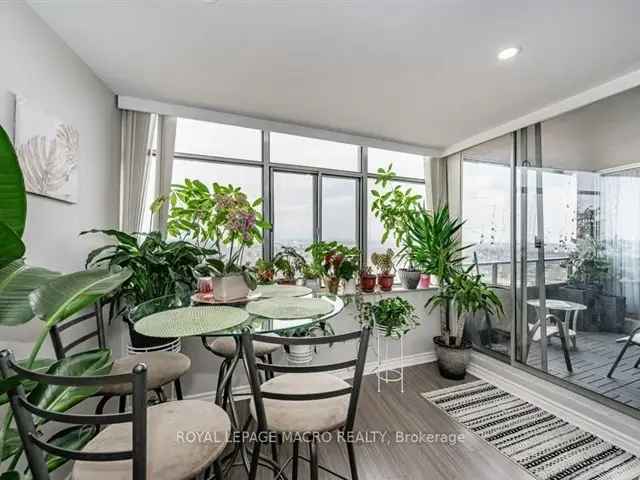 Condo For Sale in Mississauga, Ontario