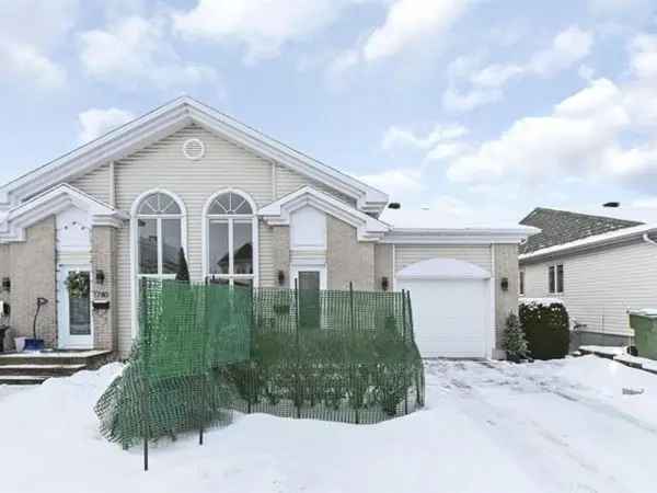 Bungalow for Sale Quebec North Shore RB451