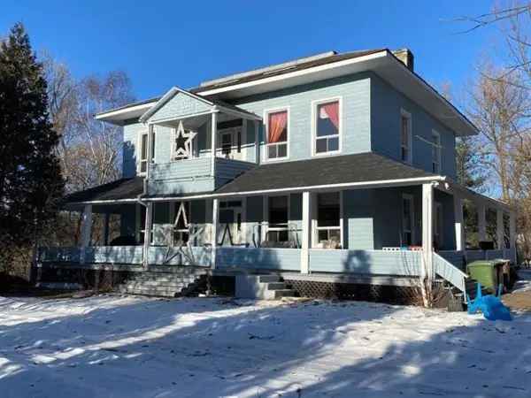 1871 Ancestral Home for Sale in Charlevoix