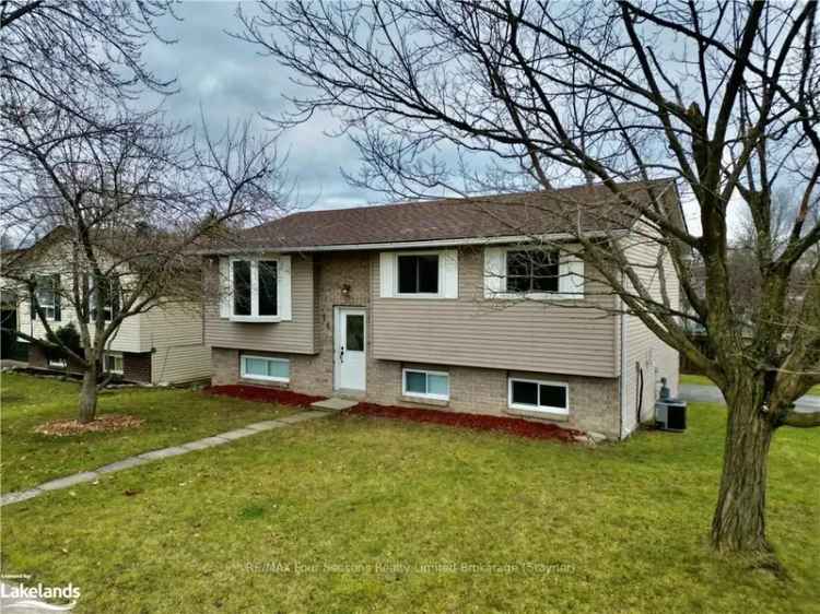 House For Sale in Orillia, Ontario