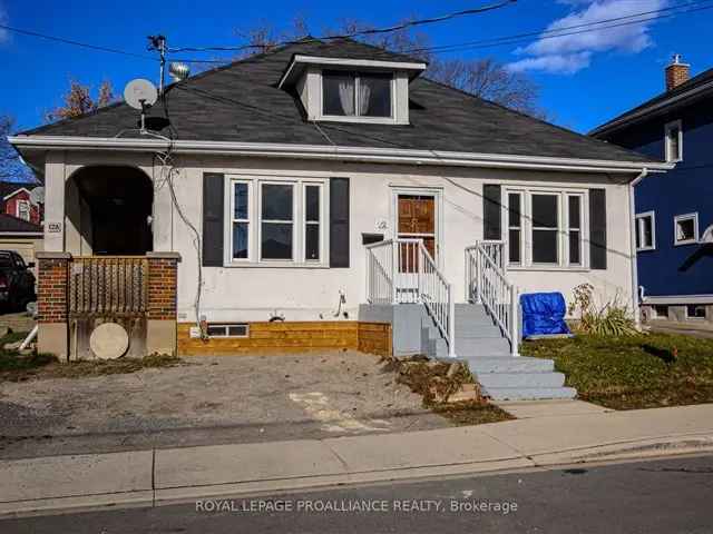 Newly Renovated Semi-Detached Duplex Perfect for Owner-Occupancy or Investment