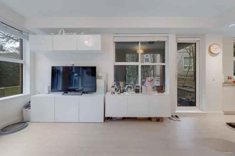 Marpole Condo for Sale 970 sqft 2 Beds 2 Baths