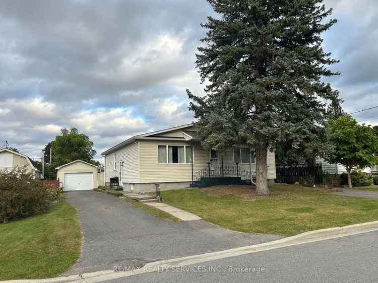 House For Sale in Cornwall, Ontario