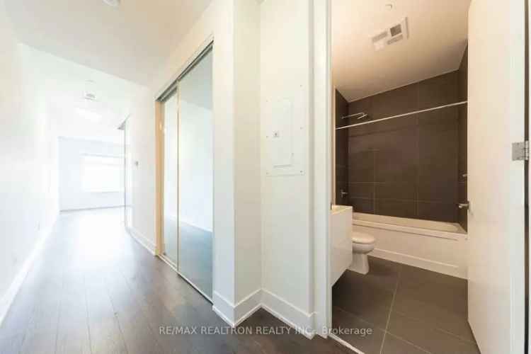 Luxury Condo at Imperial Plaza Yonge and St Clair