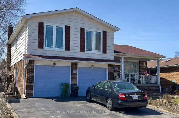 4 Bed 3 Bath Detached Home with Finished Basement