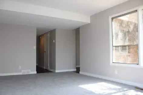 3 rooms apartment of 140 m² in Calgary