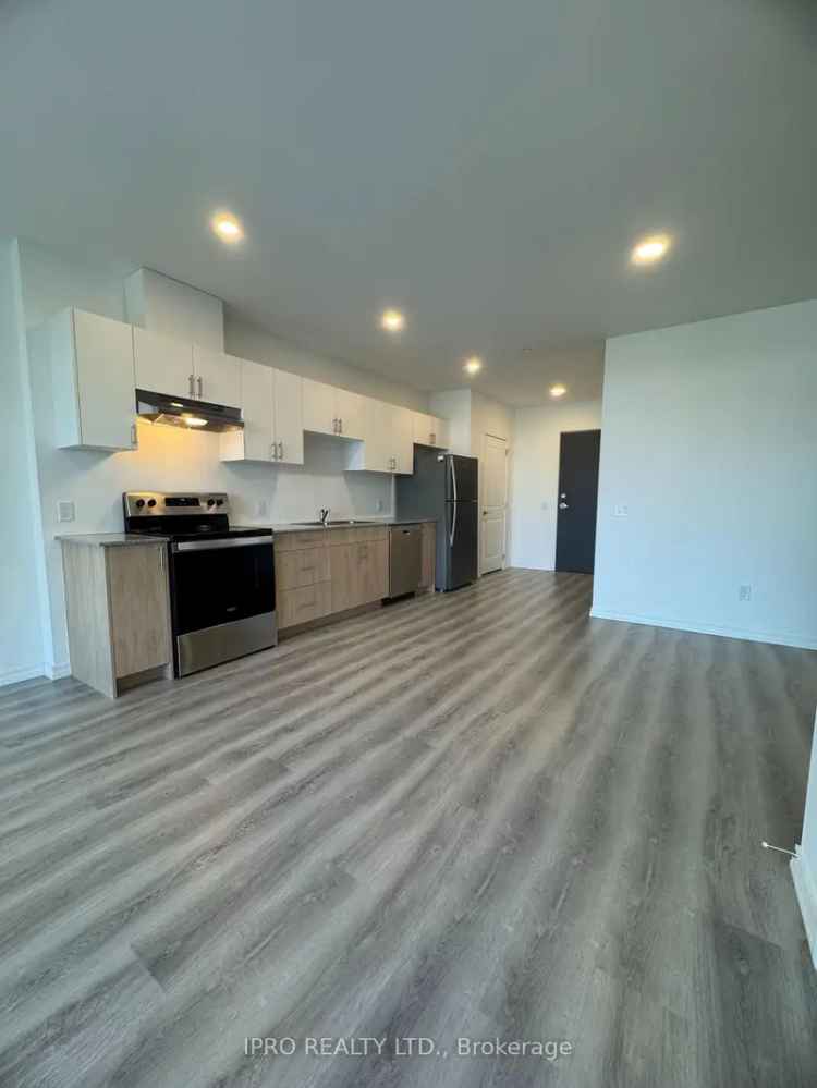 Rent 1 Bedroom Den Condo in Guelph with Modern Amenities