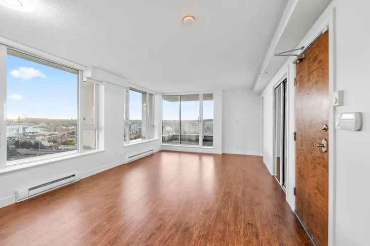 Condo For Sale in Vancouver, British Columbia