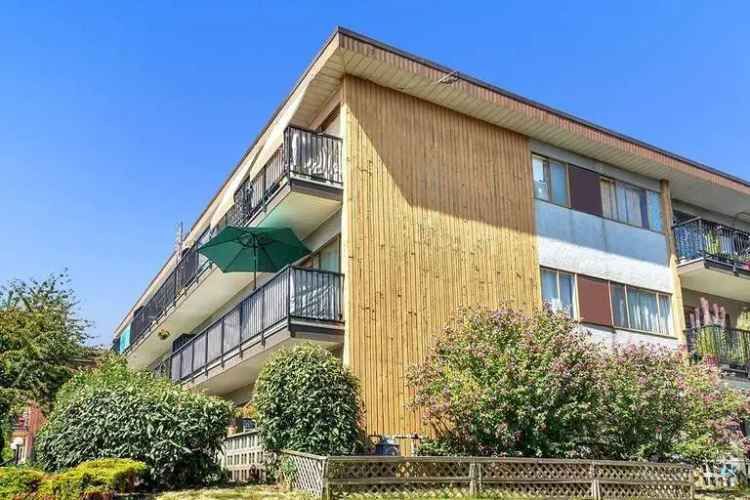 525 Tenth Street -  in New Westminster