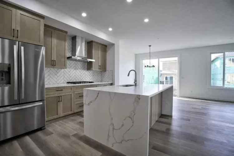 House For Rent in Calgary, Alberta