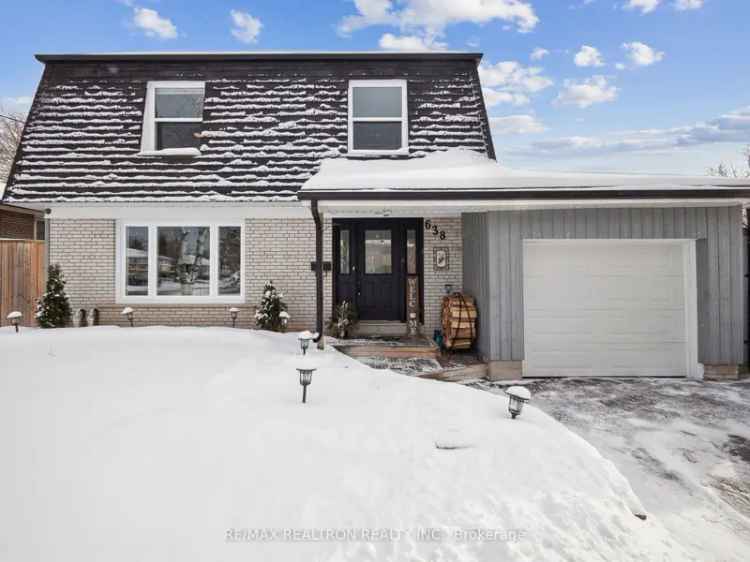 4-Bedroom Home with In-Law Suite and Pool Near Hwy 404