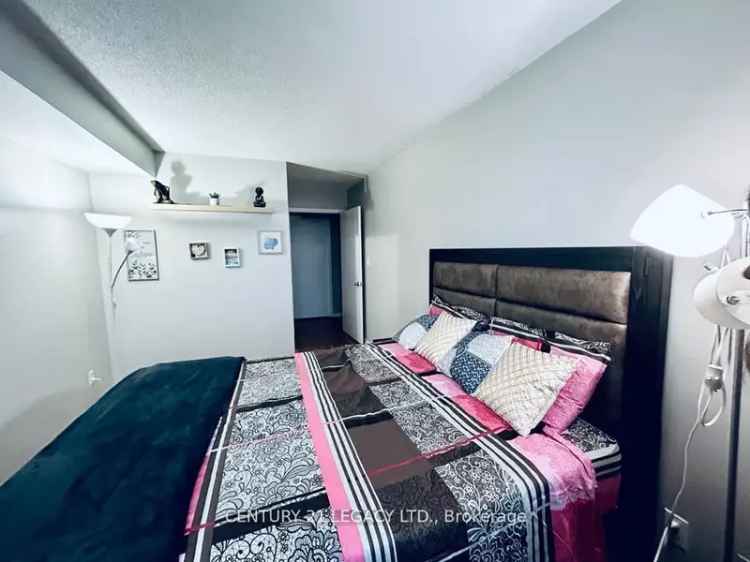 Condo For Sale in Mississauga, Ontario