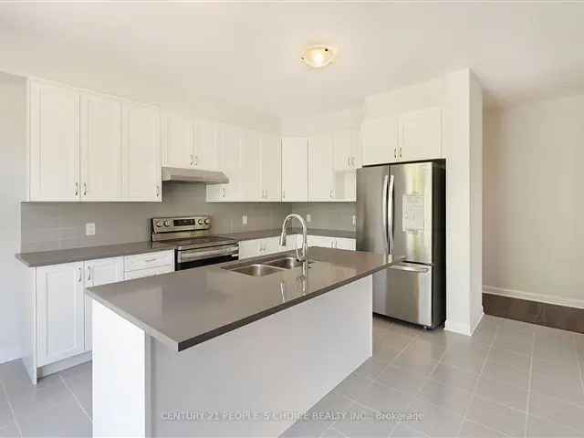 4 Bedroom Modern Minto Home in Vibrant Community