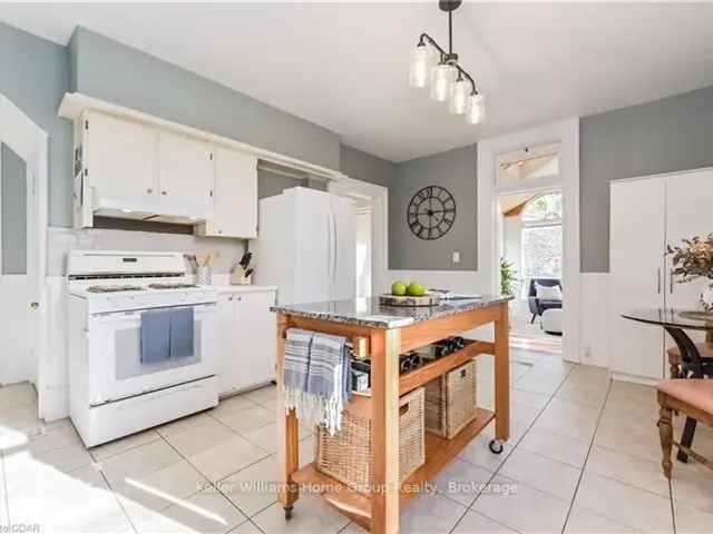 House For Sale in Centre Wellington, Ontario