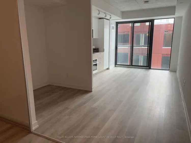 Modern 1+1 Bedroom Condo in Corktown