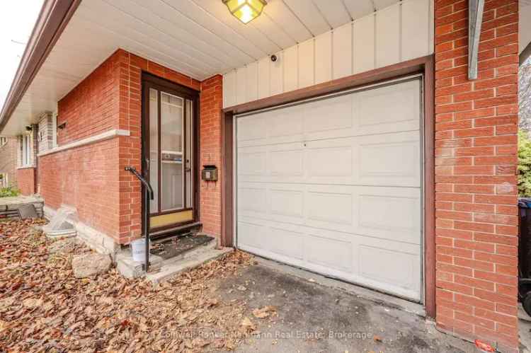 2+3 Bedroom Bungalow Near Elementary School Huge Lot Income Potential