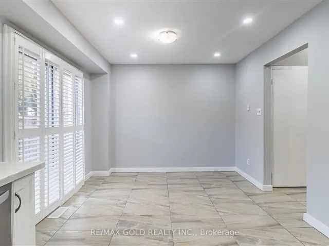 Renovated Freehold Townhouse 3BR 2BA Family Home