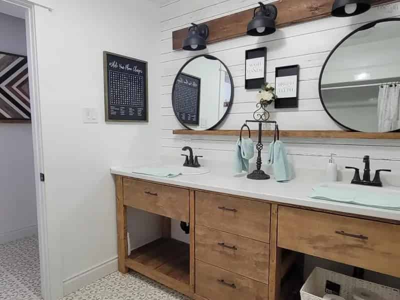 Investment Property Located in East Coast with AirBNB Potential