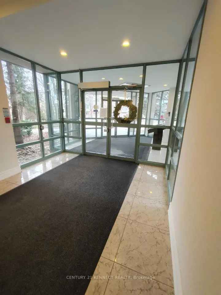 Condo For Rent in Richmond Hill, Ontario