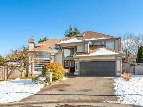 5 Bed 4 Bath House for Sale in Guildford Surrey BC