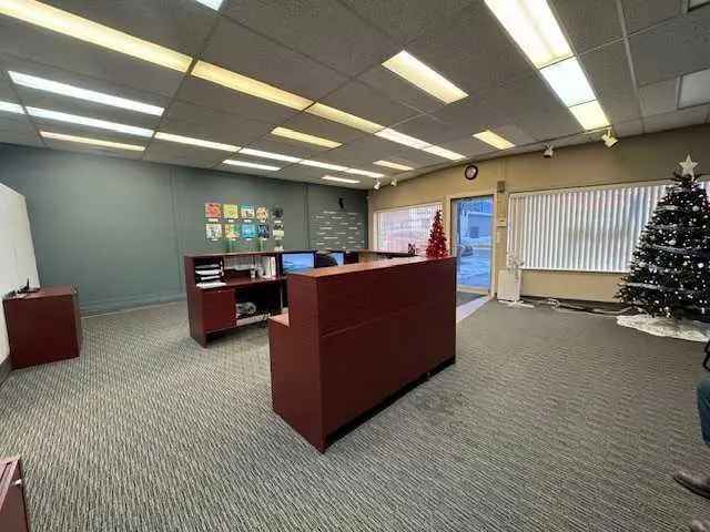 Office For Sale in Cadomin, Alberta