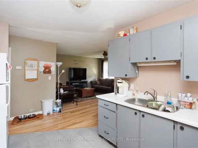 House For Sale in Kawartha Lakes, Ontario