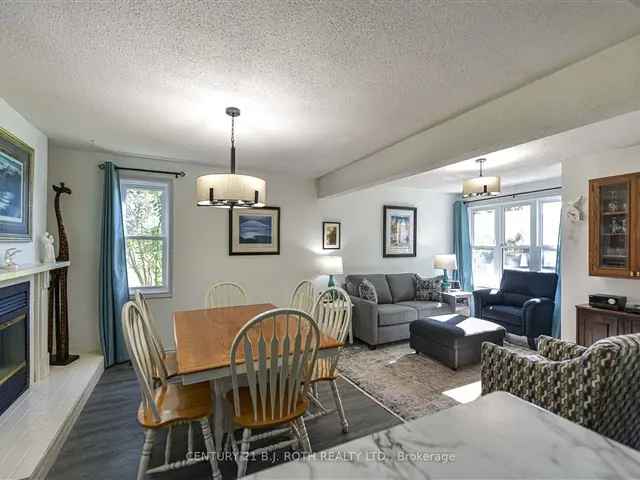 4-Bedroom Bungalow in Moonstone - Updated Kitchen and Spacious Yard