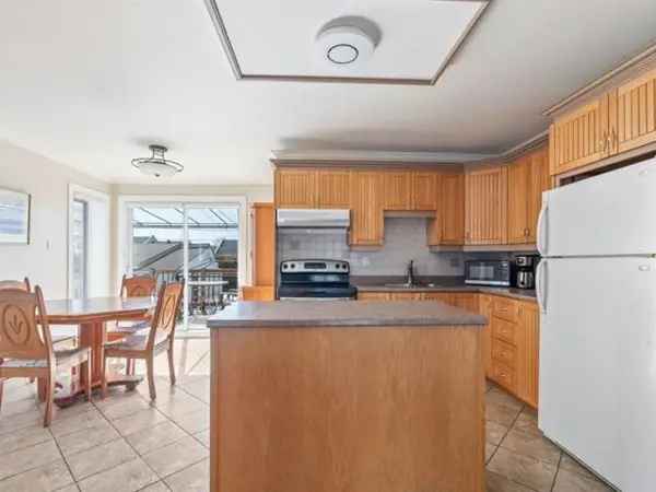 Lebourgneuf Bungalow with 4 1/2 Basement Apartment