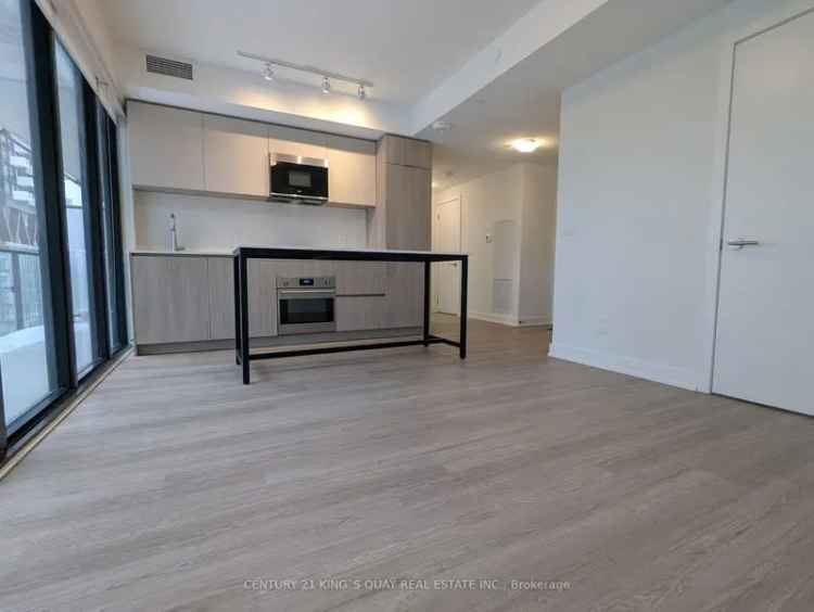 1 Year New 2 Bed 2 Bath Unit in Toronto Near UofT and TMU