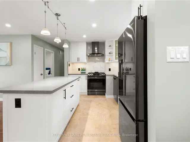 House For Sale in Georgetown, Ontario