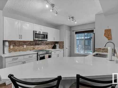 Townhouse For Sale In The Orchards At Ellerslie, Edmonton, Alberta