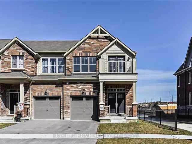 3 Bedroom 3 Bathroom Minto Townhouse For Lease