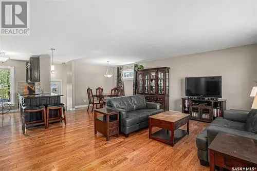 5 Bedroom House for Sale College Park Saskatoon