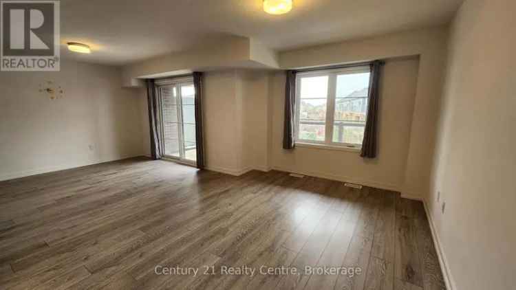 Huron Park Stacked Townhouse near Highway 401 and Conestoga College