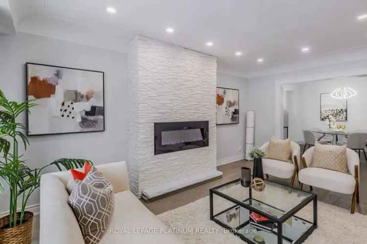 Modern Renovated House in Desirable East Ward 5 Beds 4 Baths