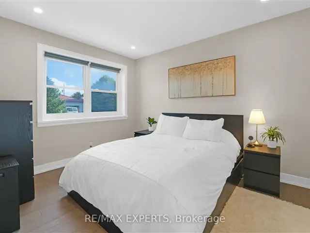 Bolton Bungalow: Renovated In-Law Suite Corner Lot Home