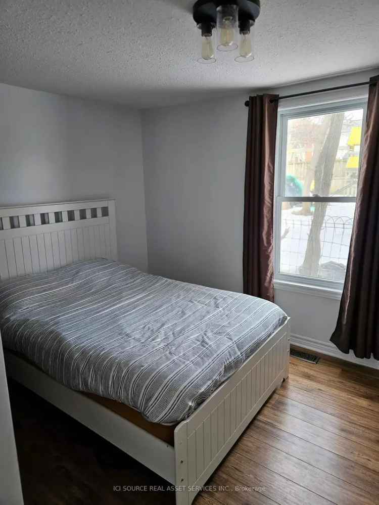 Affordable 2-Bedroom Home Near Downtown
