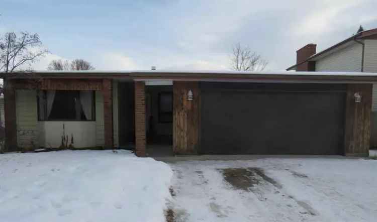 House For Rent in Red Deer, Alberta