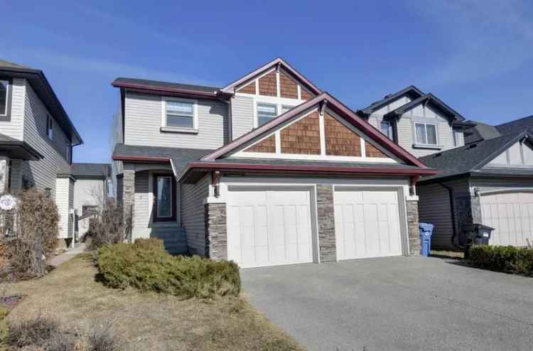 House For Sale in Calgary, Alberta